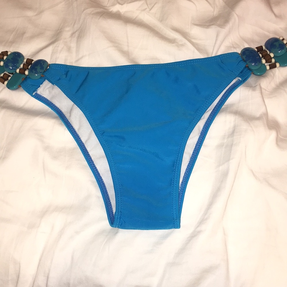 BRAND NEW NEVER BEEN WORN BLUE BIKINI BOTTOM